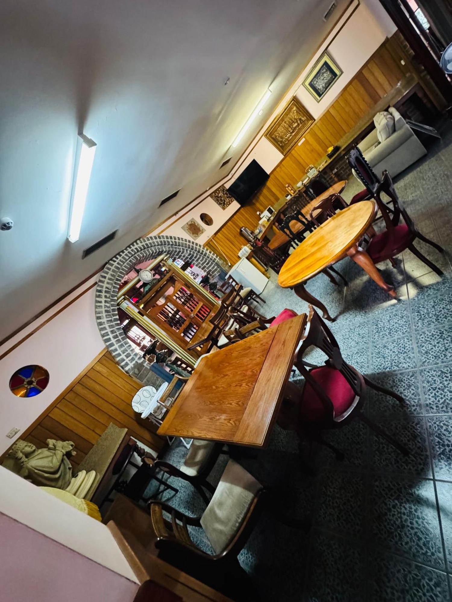 A Railway Lodge Тари Экстерьер фото